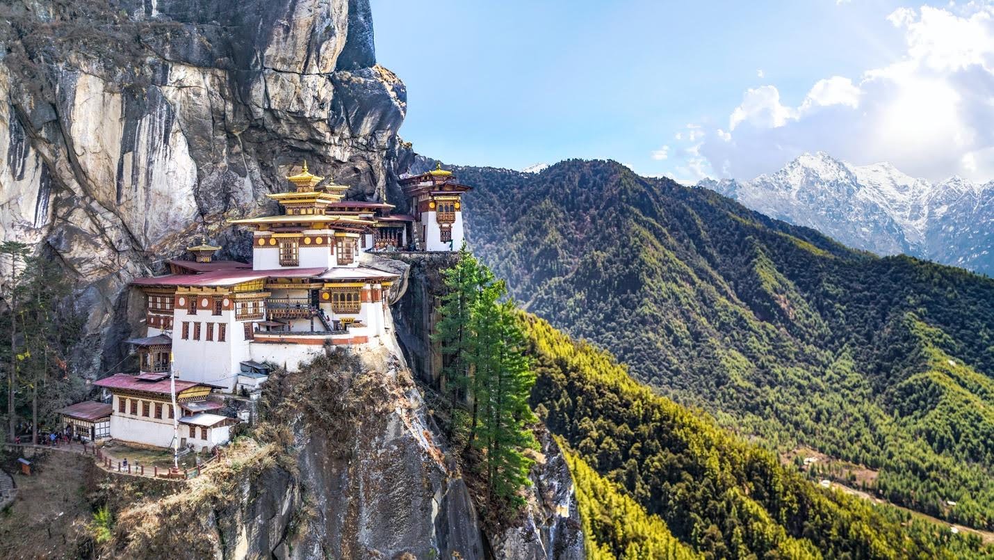 Tiger's Nest - Discover Breathtaking Bhutan