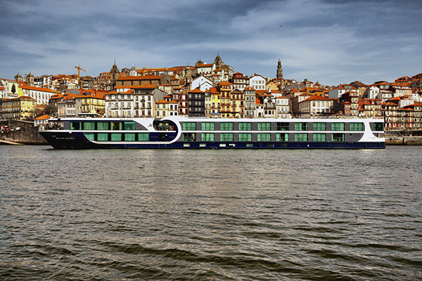 Portugal; Porto; Avalon Waterways, Alegria, Ship, Exterior view on the Douro river